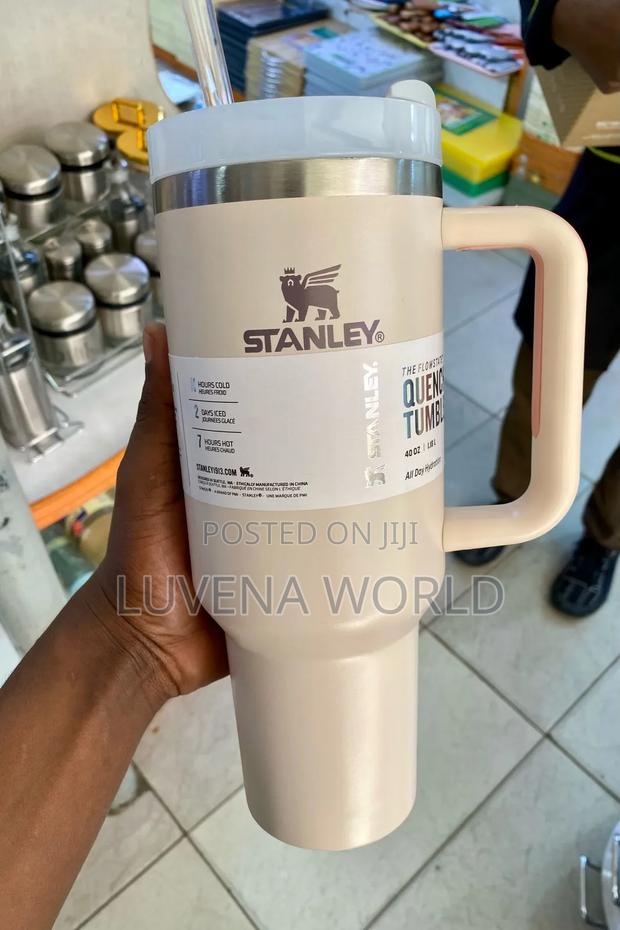 B2 Stanley Cups - main view