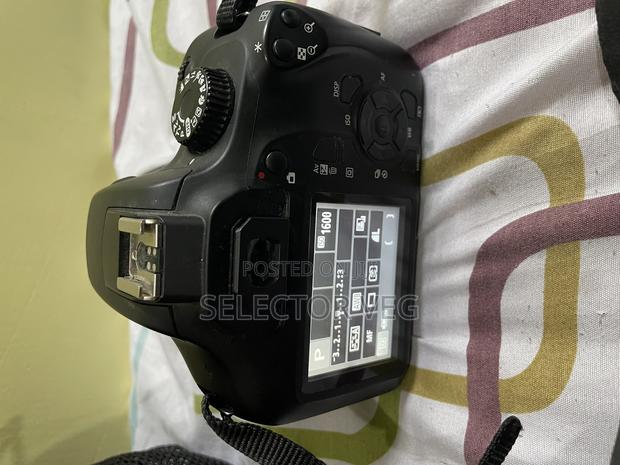Canon Eos 4000d Camera for Quick Sale - thumbnail 4