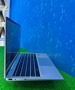 Laptop HP EliteBook 1040 G8 16GB Intel Core I7 SSD 512GB