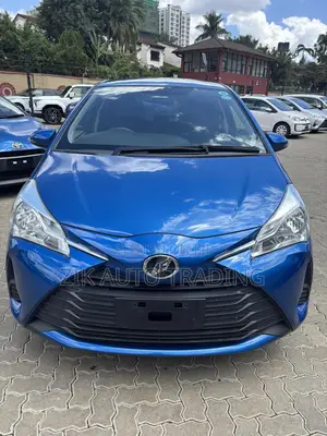 Toyota Vitz 1.0 FWD 5dr 2018 Blue