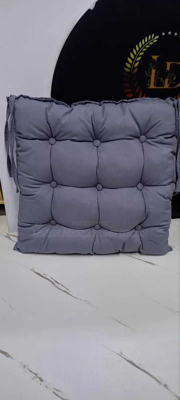 Grey Chairpads /Seatpads Fibre Pillows