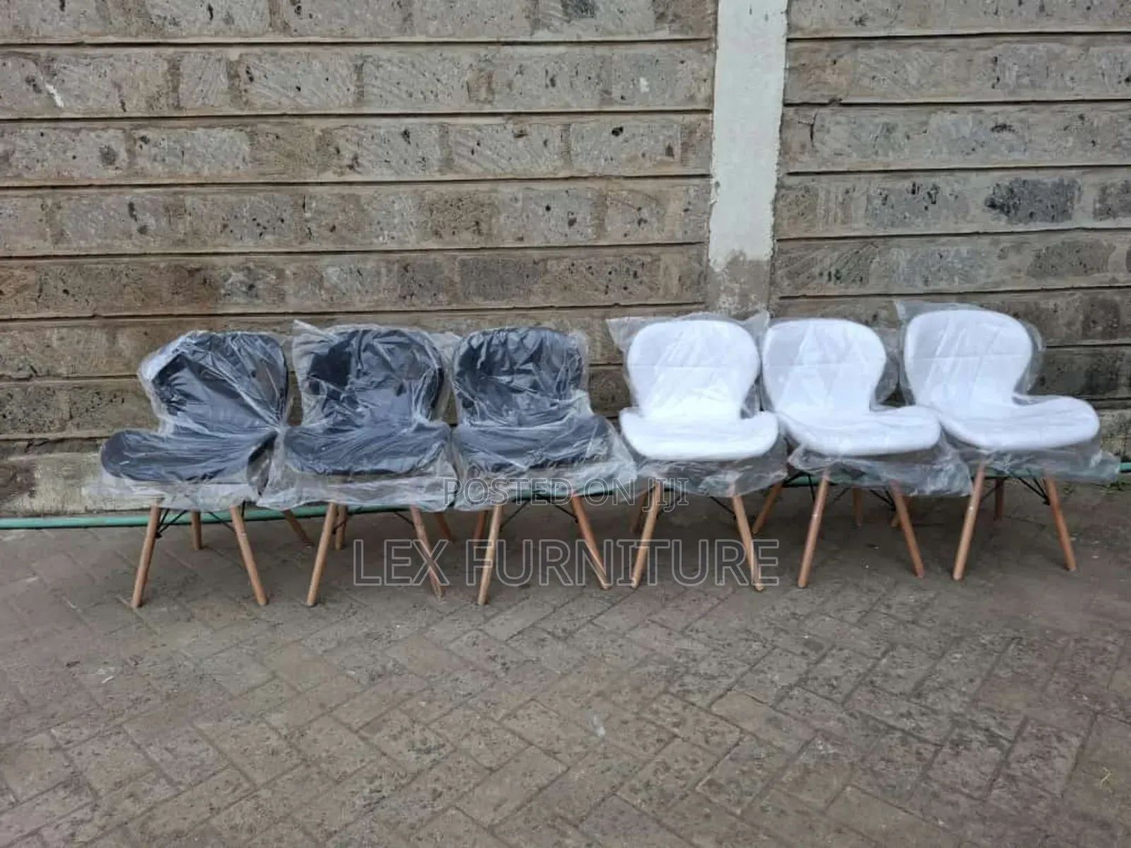 Eames Chair Padded