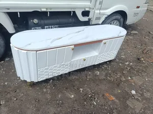 Mable Yop Tv Stand