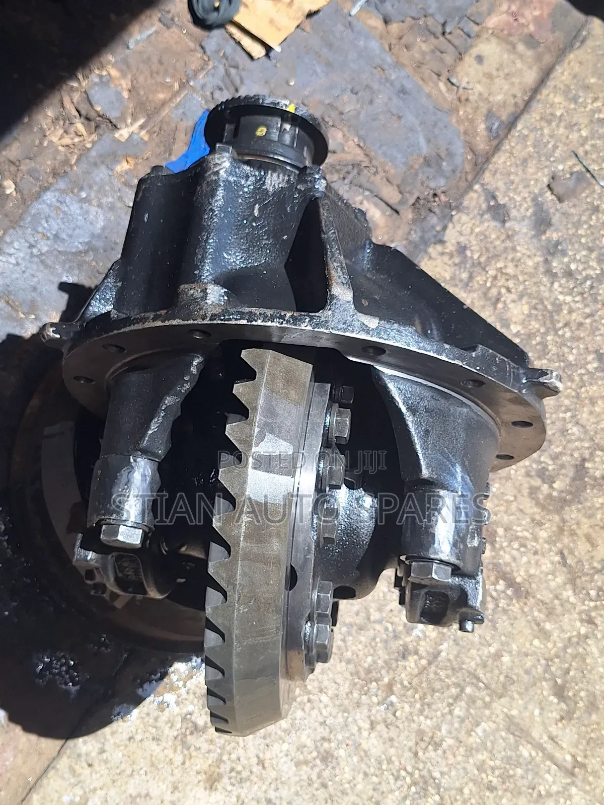 Fuso Fi New Model Complete Diff and Axle
