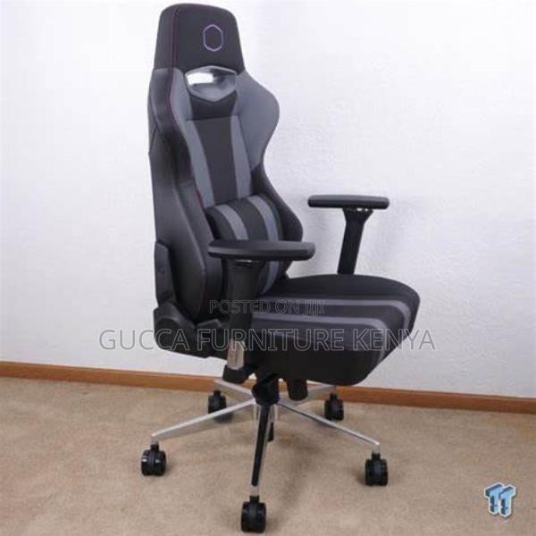 Office Chair:Modern High-Comfort Office Leather Gaming Chair