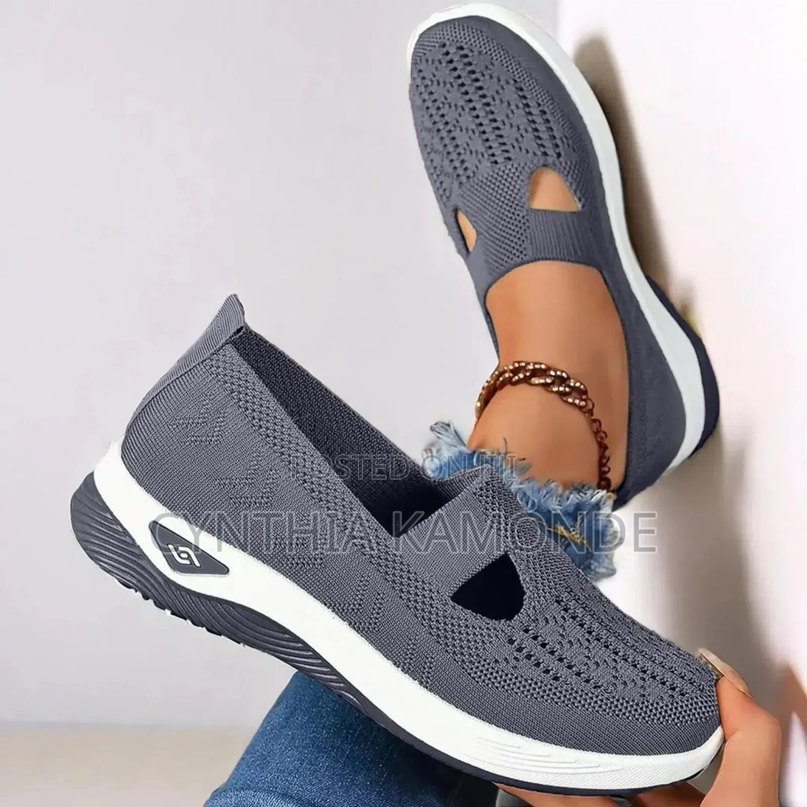 Soft Sole Breathable Ladies Shoes