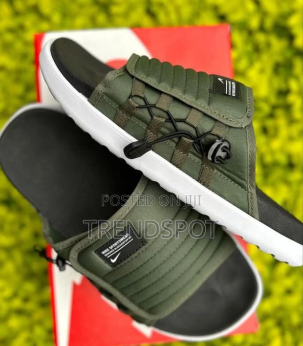 Nike Slide Green White - main view