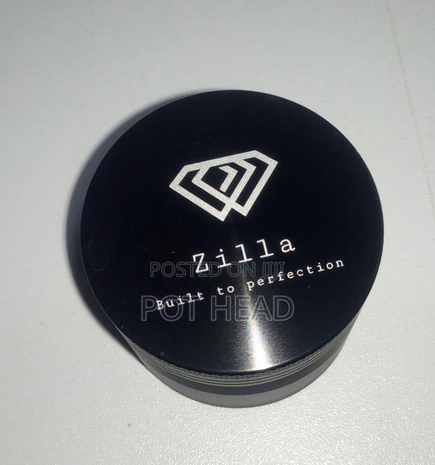 Custom Rick N Morty Grinder - thumbnail 6