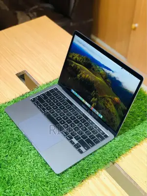 Laptop Apple MacBook Pro 2020 M1 16GB Apple M1 SSD 256GB