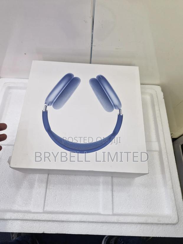 Brand New, Sealed Airpods Max Blue With Smart Case