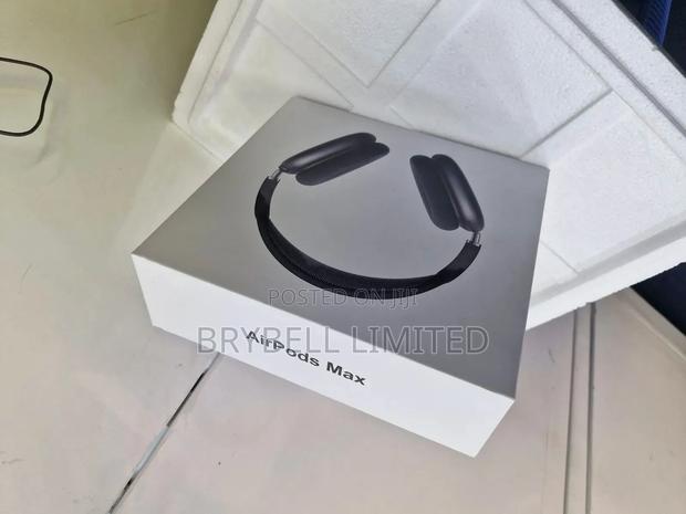 Apple Airpods Max Brand New Black - thumbnail 3