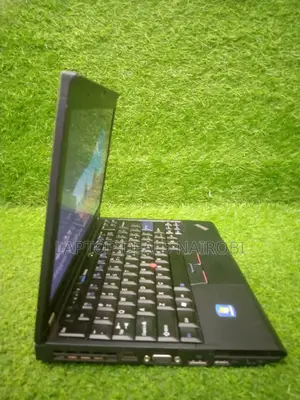 Laptop Lenovo ThinkPad X220 8GB Intel Core I5 HDD 500GB