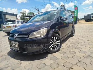 Volkswagen Touran 1.4 TSI 2011 Black