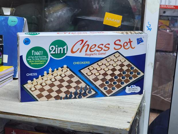 2-in-1 Chess Checkers Set - thumbnail 3
