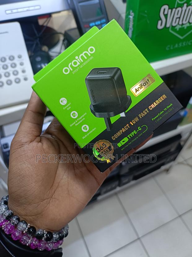 Power Up Quickly With the Oraimo 10w Charger!