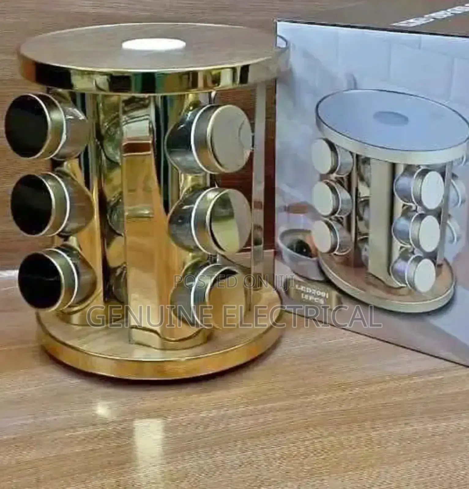 12 Rotating Spice Jars J1s5