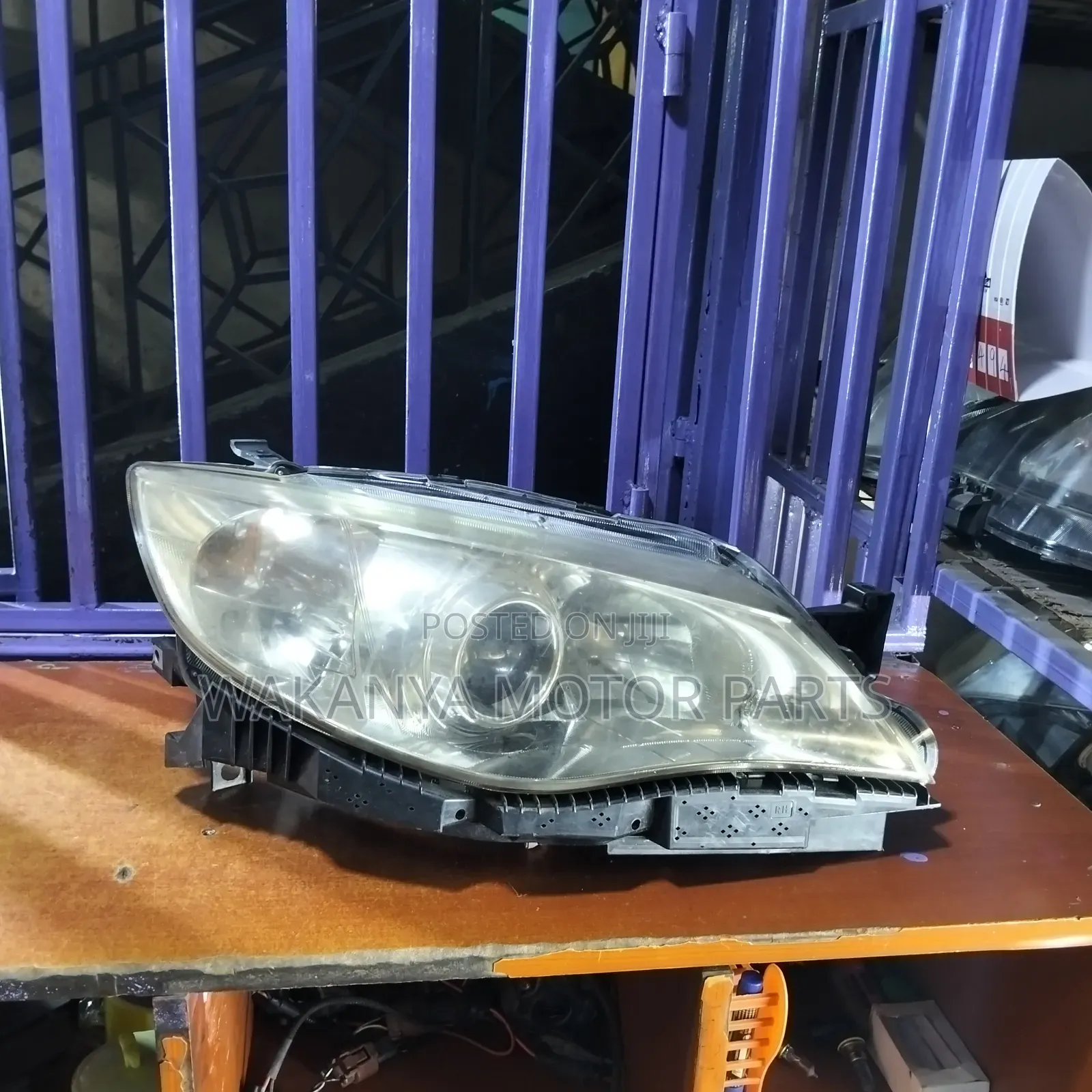 Subaru Impreza Gh2/N14 Xenon Headlamp, Clear Reflector
