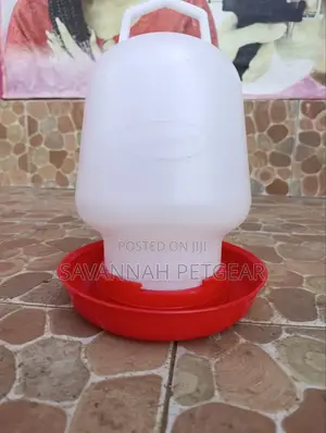 Farm Base 3/3.5 Litres Poultry Chicken Drinkers