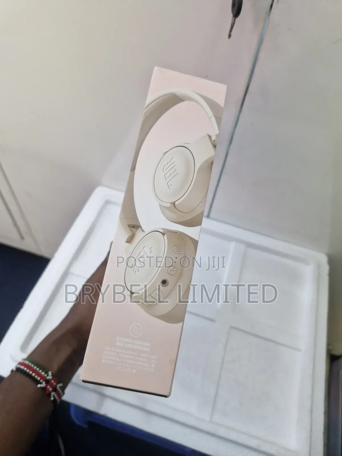 Brand New JBL Harman Tune 760 Nc Gold Brand New