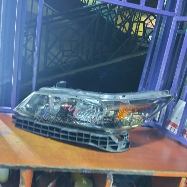 Honda Stream 2008/2010 Xenon Head Lamp With Dark Reflector - thumbnail 3