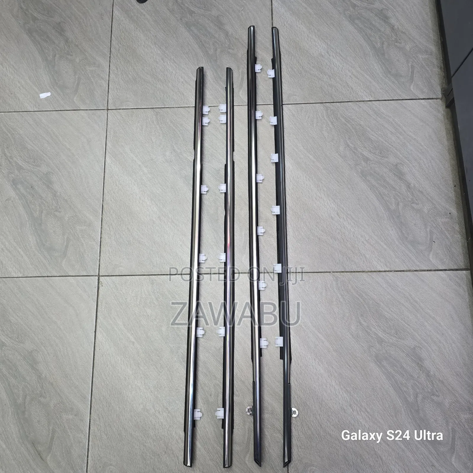 Weather Strip Corolla Ae100/102 Chrome
