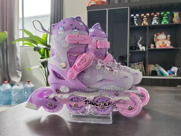 Kids Beautiful Soft Boots Roller Skates
