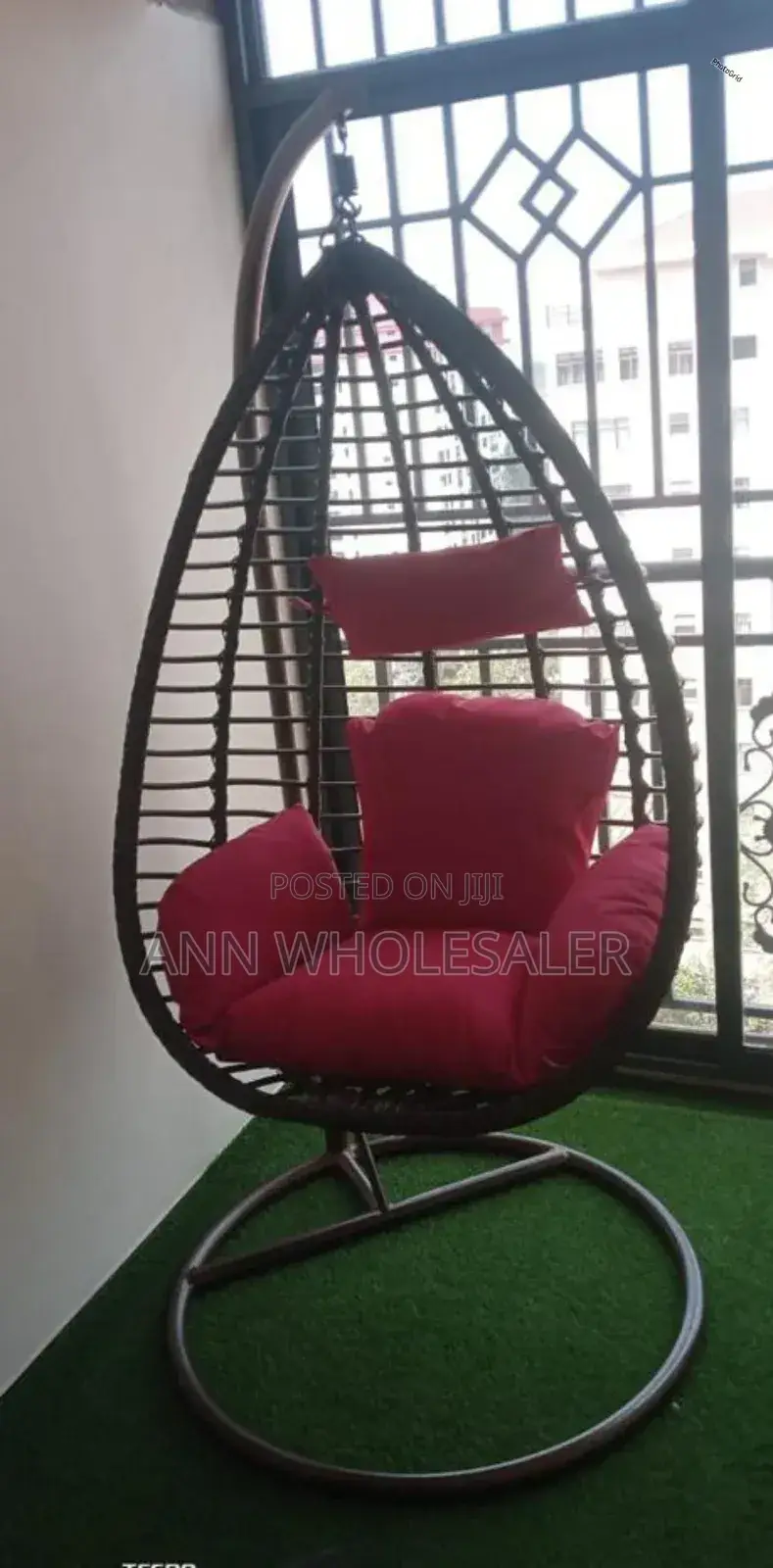 Comfy Outdoor Swinging Chair S/8