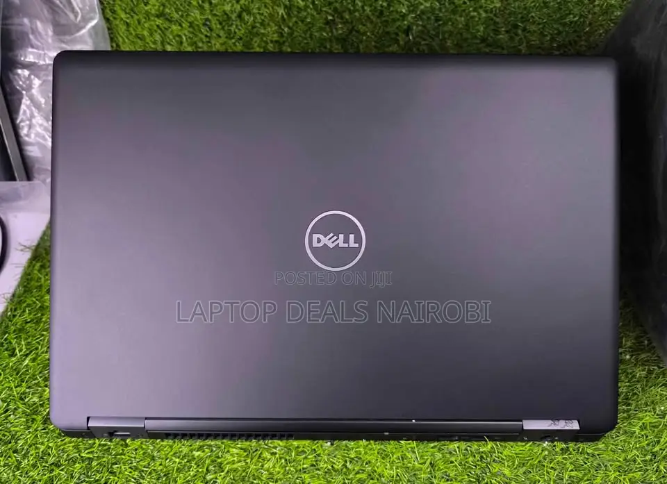 Laptop Dell Latitude 5580 8GB Intel Core I5 SSD 256GB