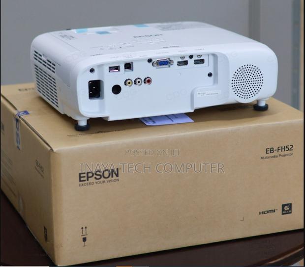 Epson Eb-Fh52 Multifunctional Projector - main view
