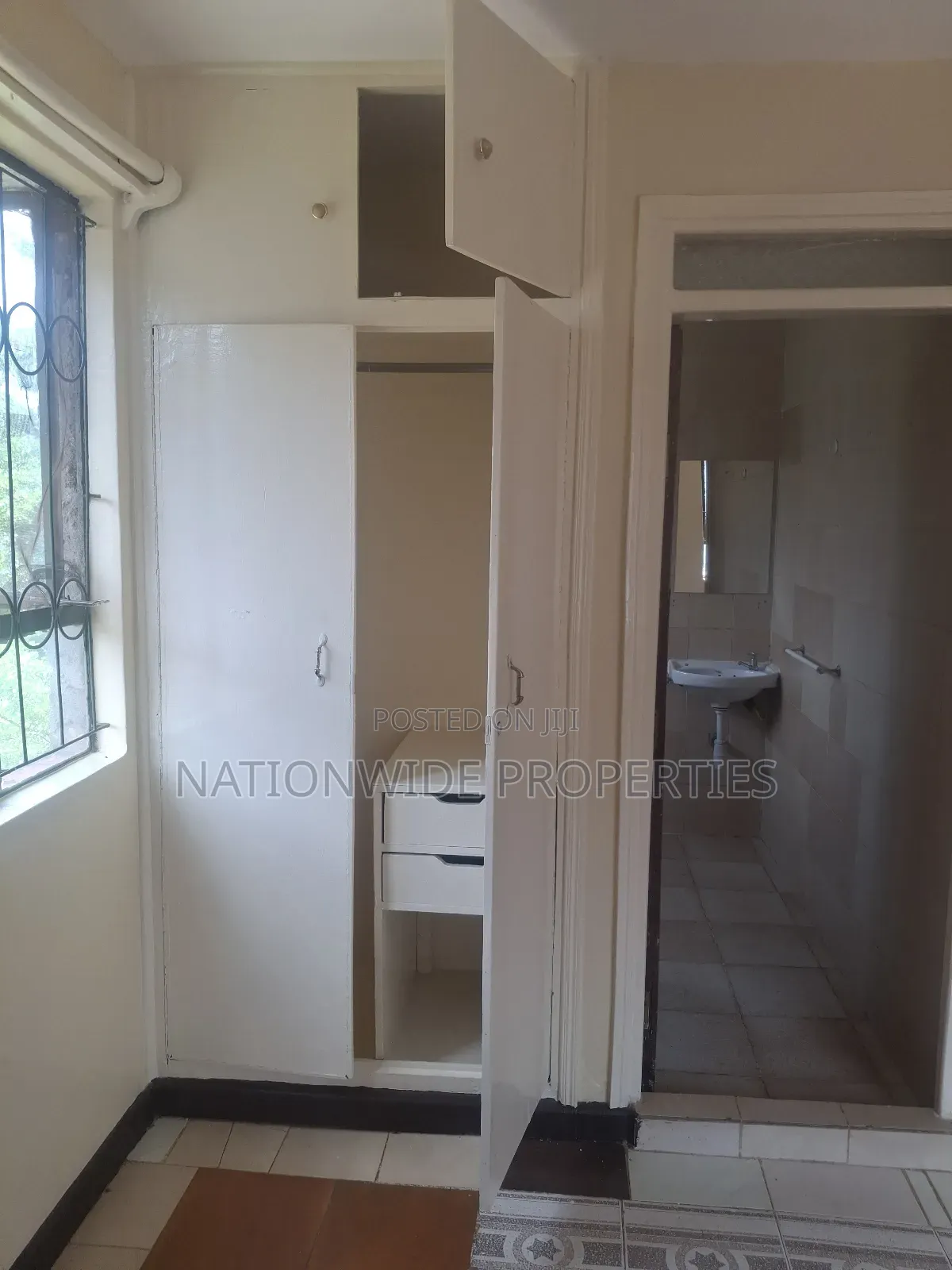 Studio Apartment in Valley Arcade for rent