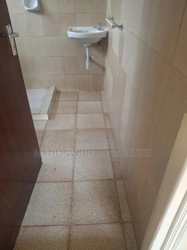 Studio Apartment in Valley Arcade for rent - thumbnail 7