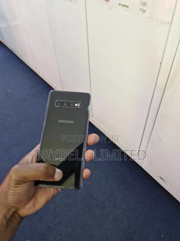 Samsung Galaxy S10 Plus 128 GB Black - thumbnail 4