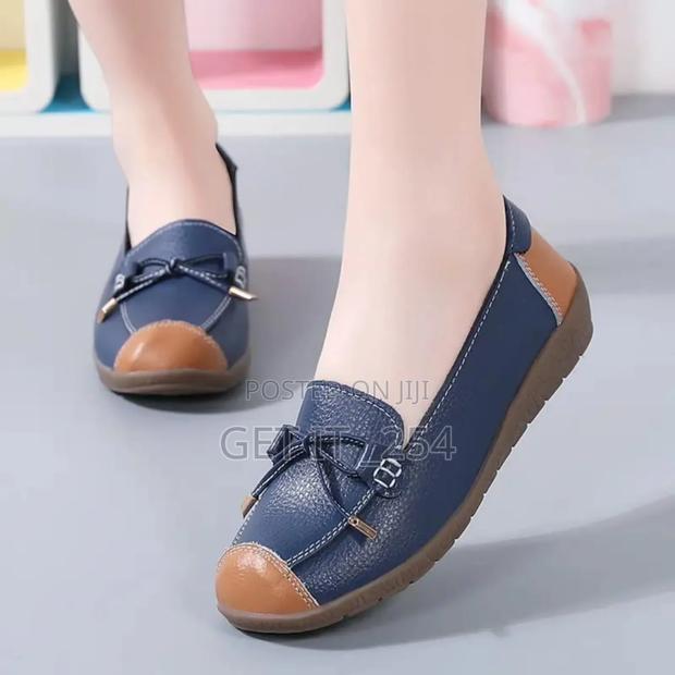 *Ladies Leather Loafers - thumbnail 2