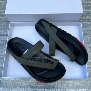 Men Sandal 
Sizes:40-45
 Quality 