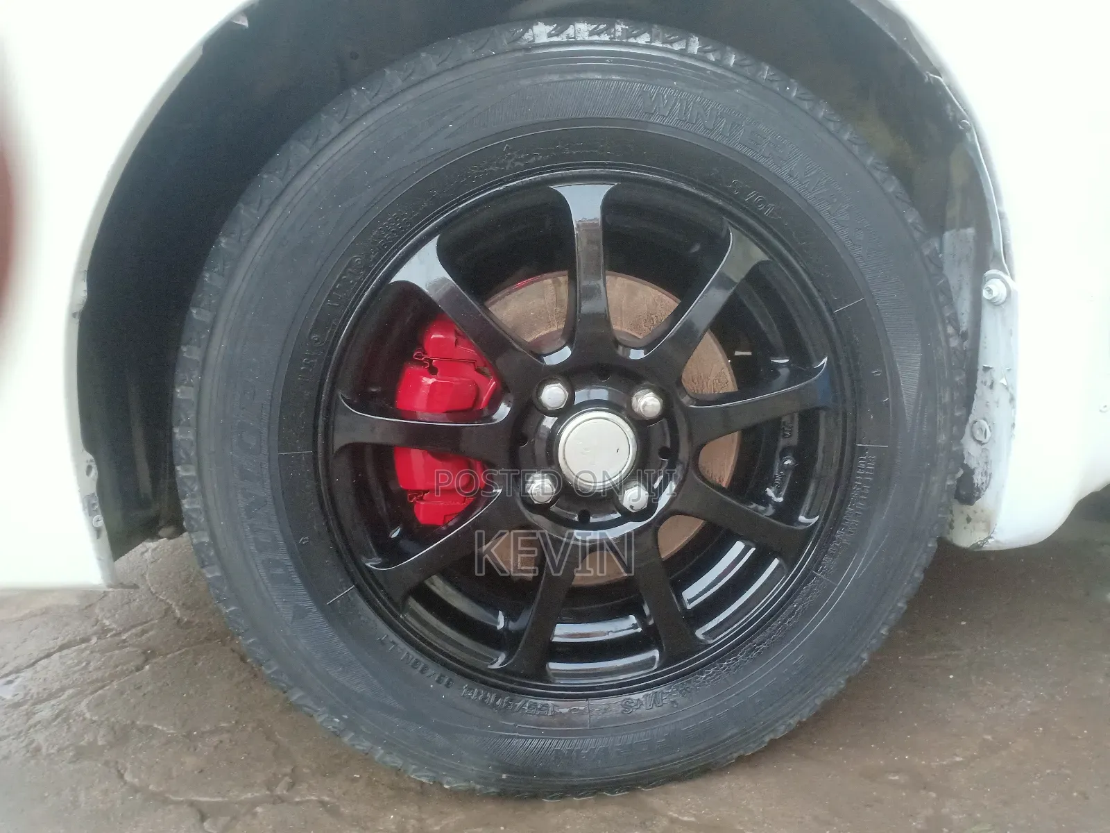 Automotive and Appliance Spray Painting