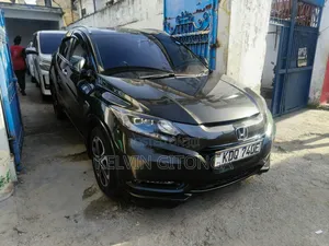 Honda Vezel 2016 Green