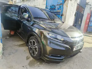 Honda Vezel 2016 Green