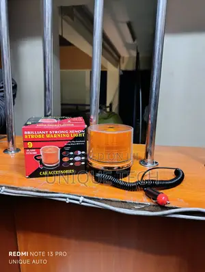Bright Led Strobe Light 24v – Magnetic Base, Amber Flash