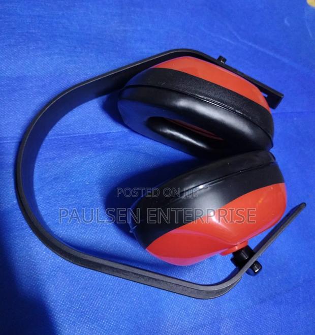 Protective Ear Muffs - thumbnail 4