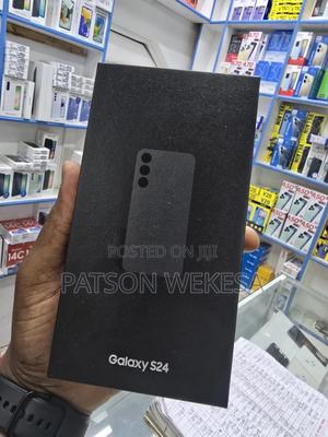 New Samsung Galaxy S24 128 GB Black - main view