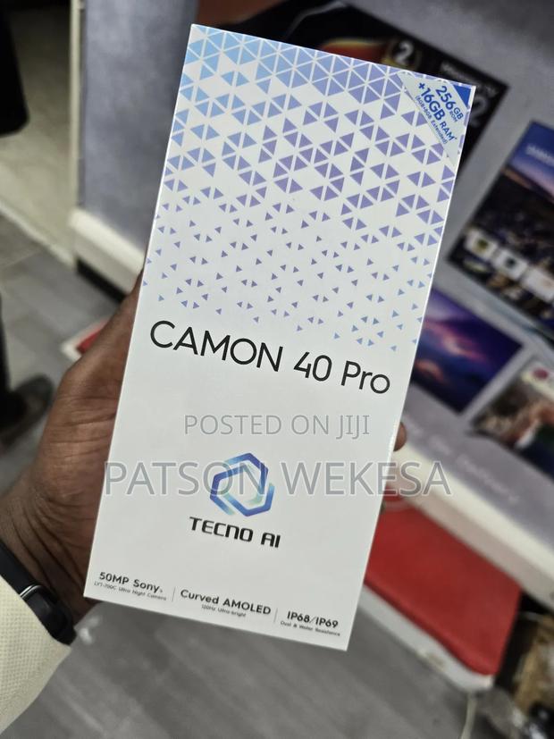 New Tecno Camon 40 Pro 256 GB Black - thumbnail 3