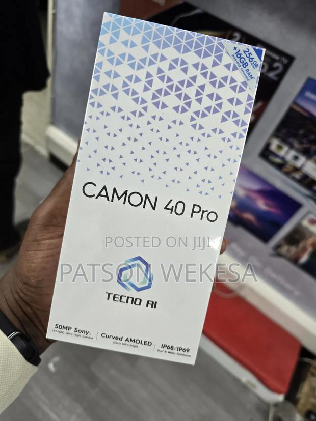 New Tecno Camon 40 Pro 256 GB Black - thumbnail 4