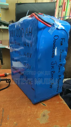12.8v 200ah LFP Battery