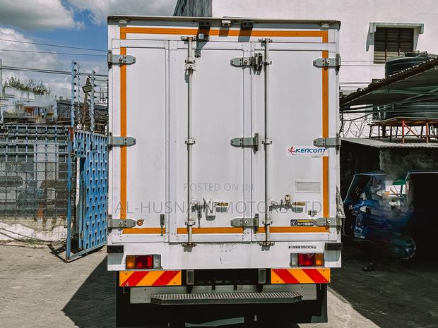 Isuzu Elf Frezeer Body - thumbnail 4