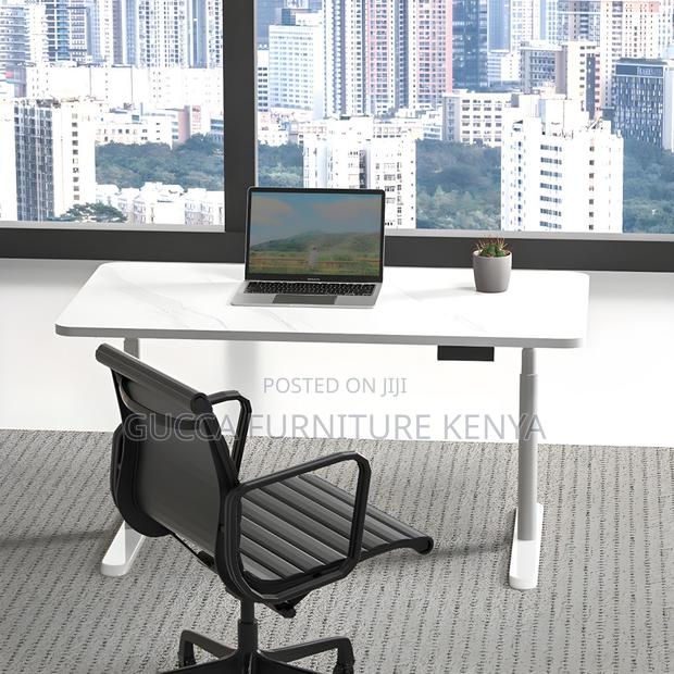 Office Tables:120cm Electric White Desk With Steel Support - thumbnail 4