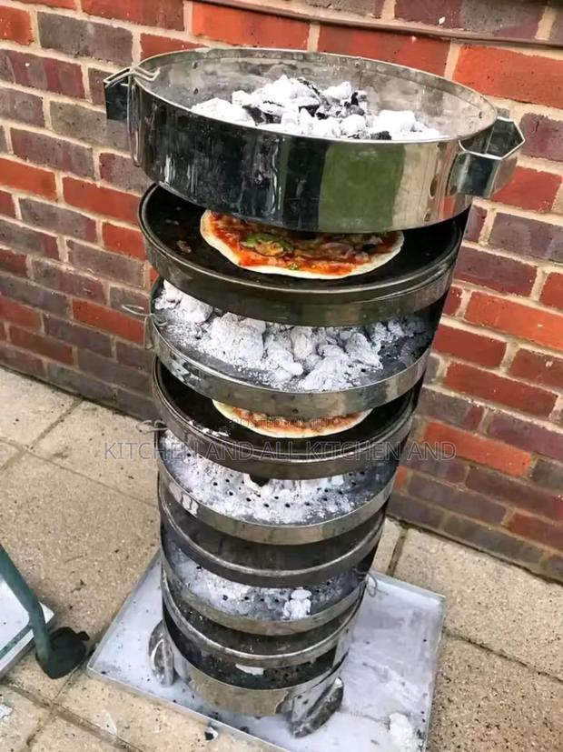 Juakali Made Charcoal Pizzer Maker - main view