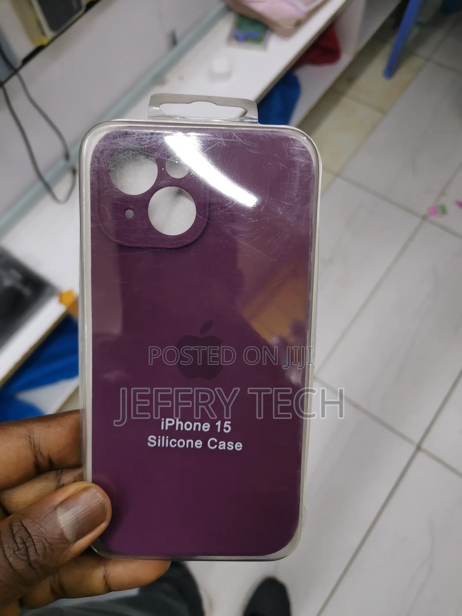 Supdeal Liquid Silicone Case for iPhone 14 Microfiber Lining