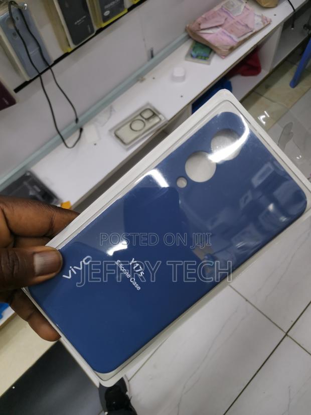 Trueupgrade Vivo Y17s Soft Silicone Rubber Case Cloth Lining - thumbnail 3