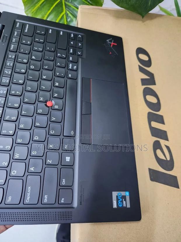 Laptop Lenovo ThinkPad X1 Carbon 16GB Intel Core I7 SSD 512GB - thumbnail 3