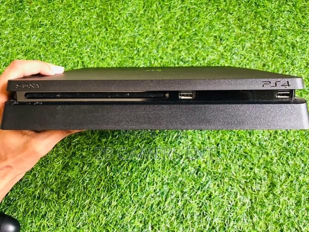 Ps4 Slim Imported From Usa - thumbnail 5